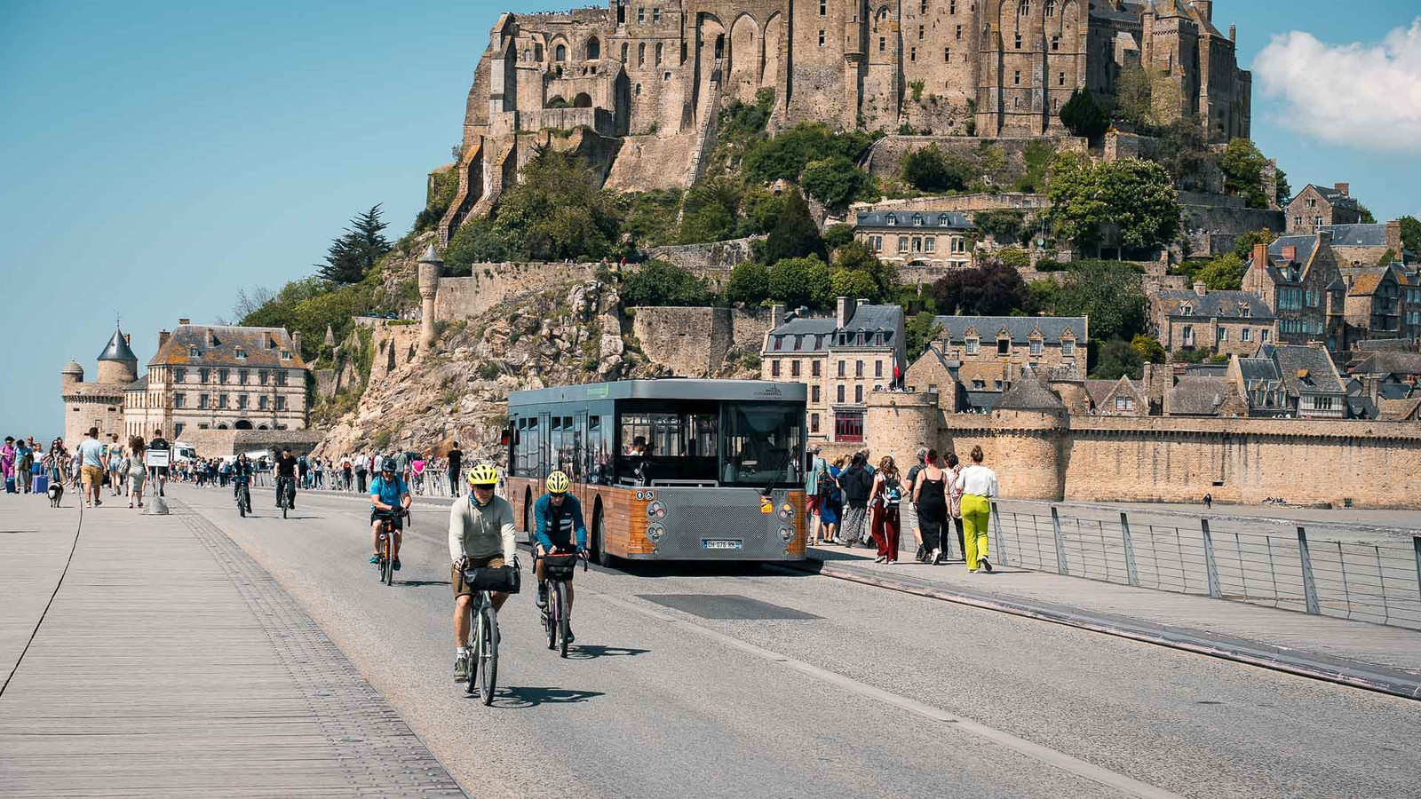 Le Passeur shuttle at Mont Saint Michel