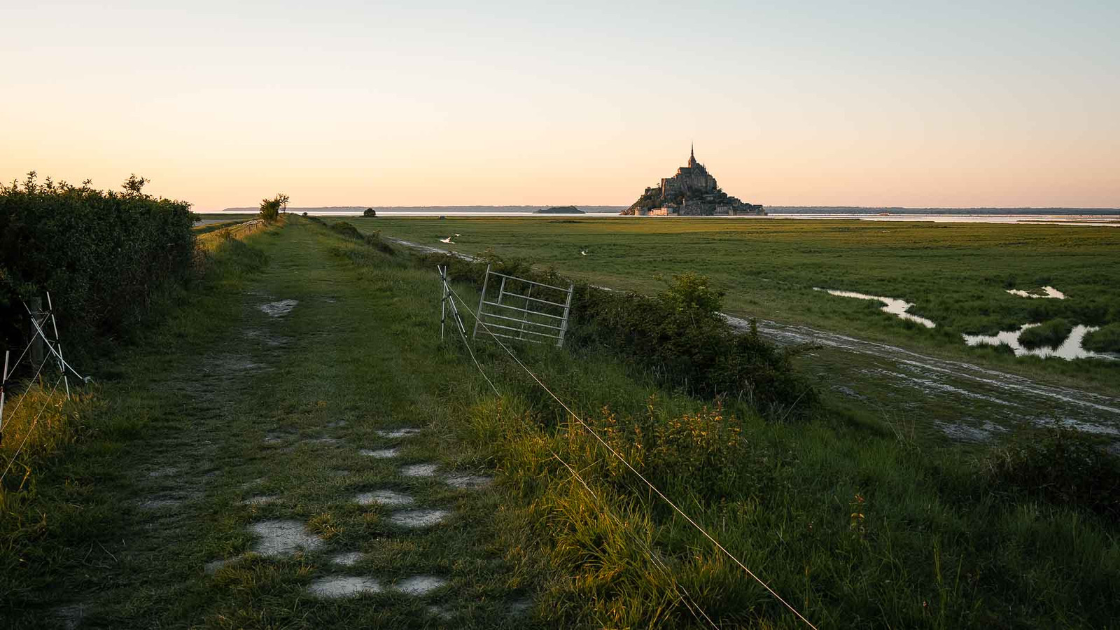 Saving the Mont Saint Michel from the Land