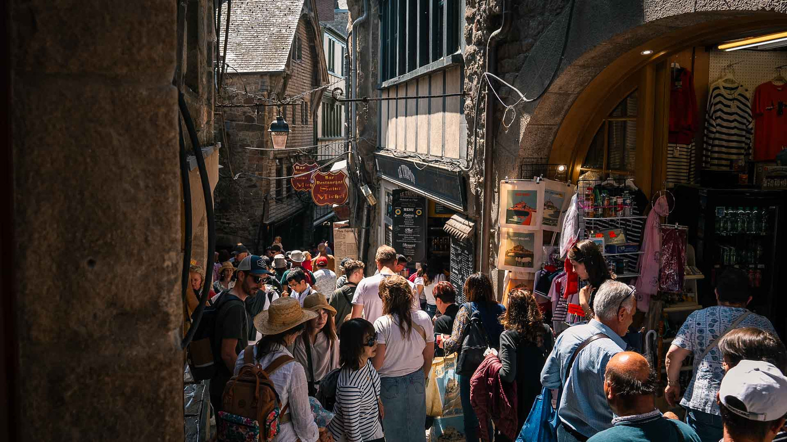 crowd at the Mont Saint Michel