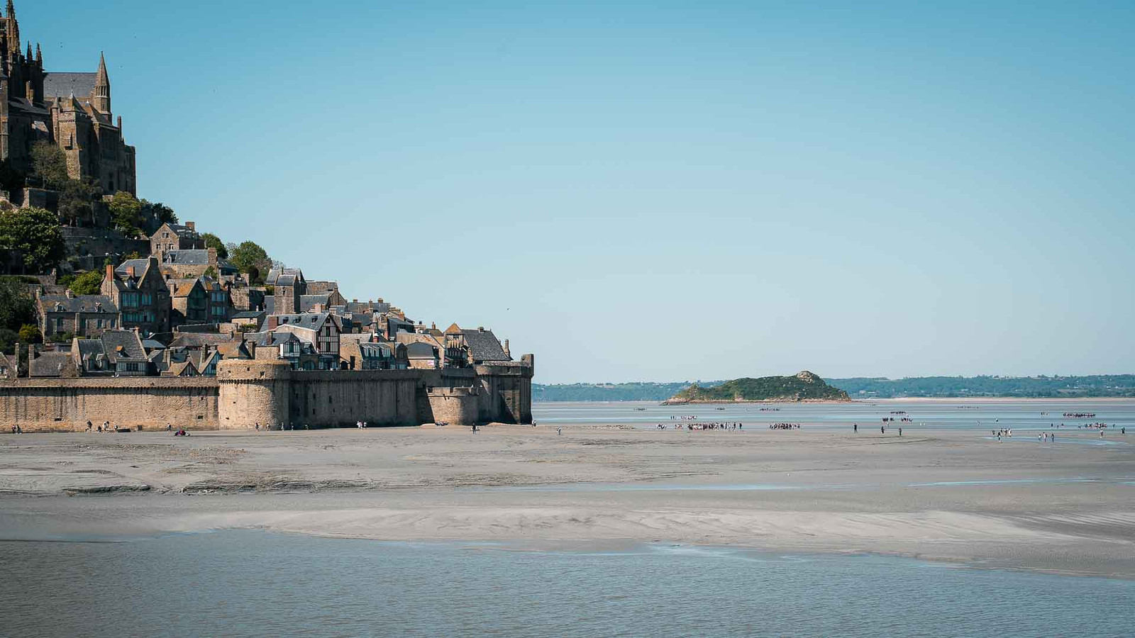 Shellfish Gathering, Mont Saint-Michel
